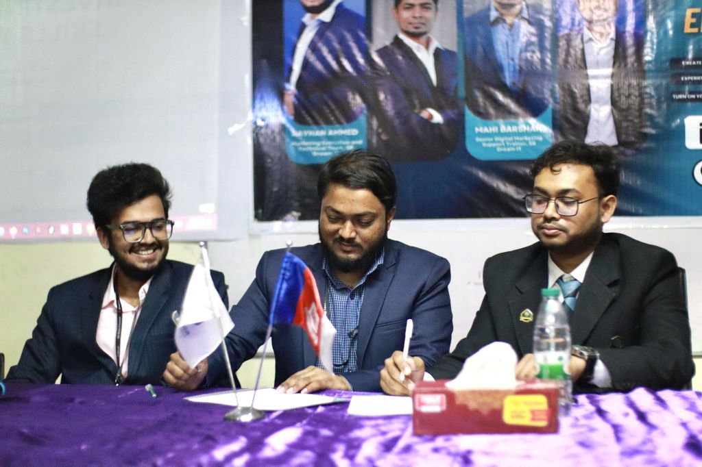 Partnership for Professional Development: SR Dream IT and Mawlana Bhashani Science and Technology University Career Club MOU Signing Moments